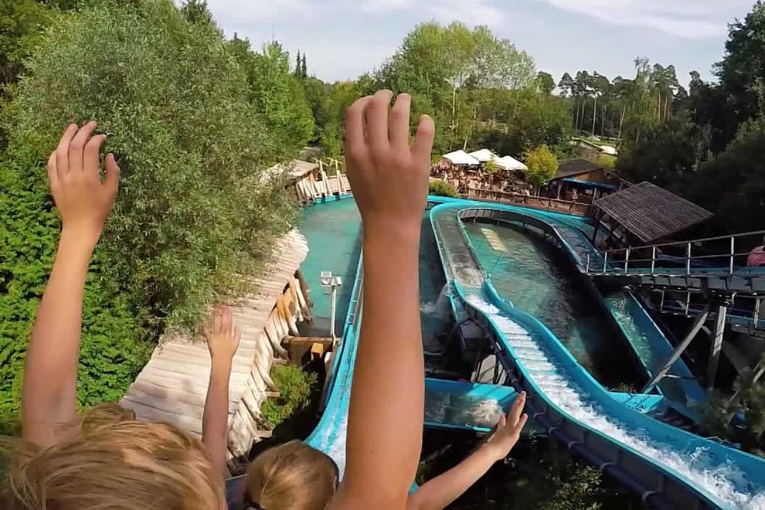 Wildwasserbahn-Freizeitpark